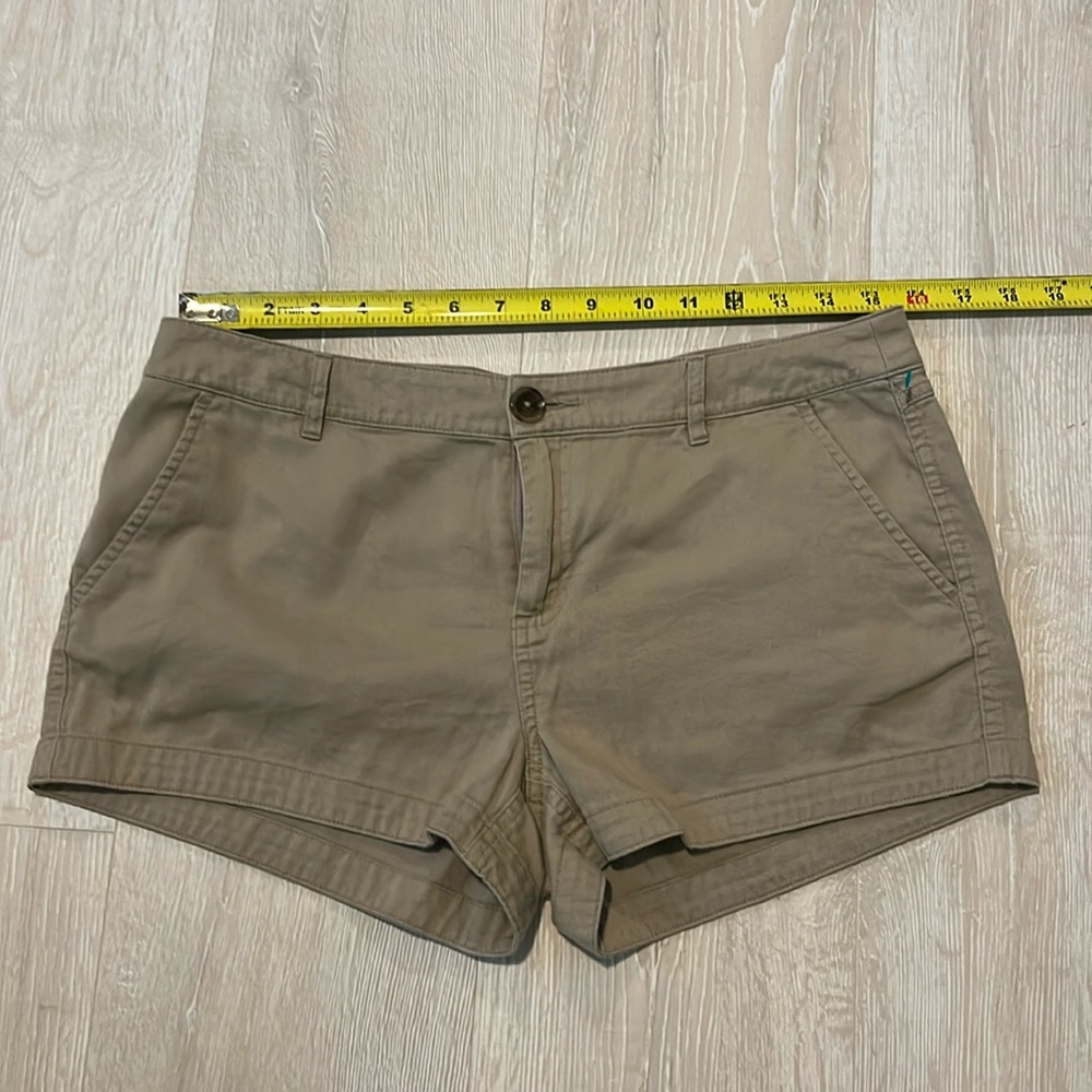 Forever 21 tan shorts.